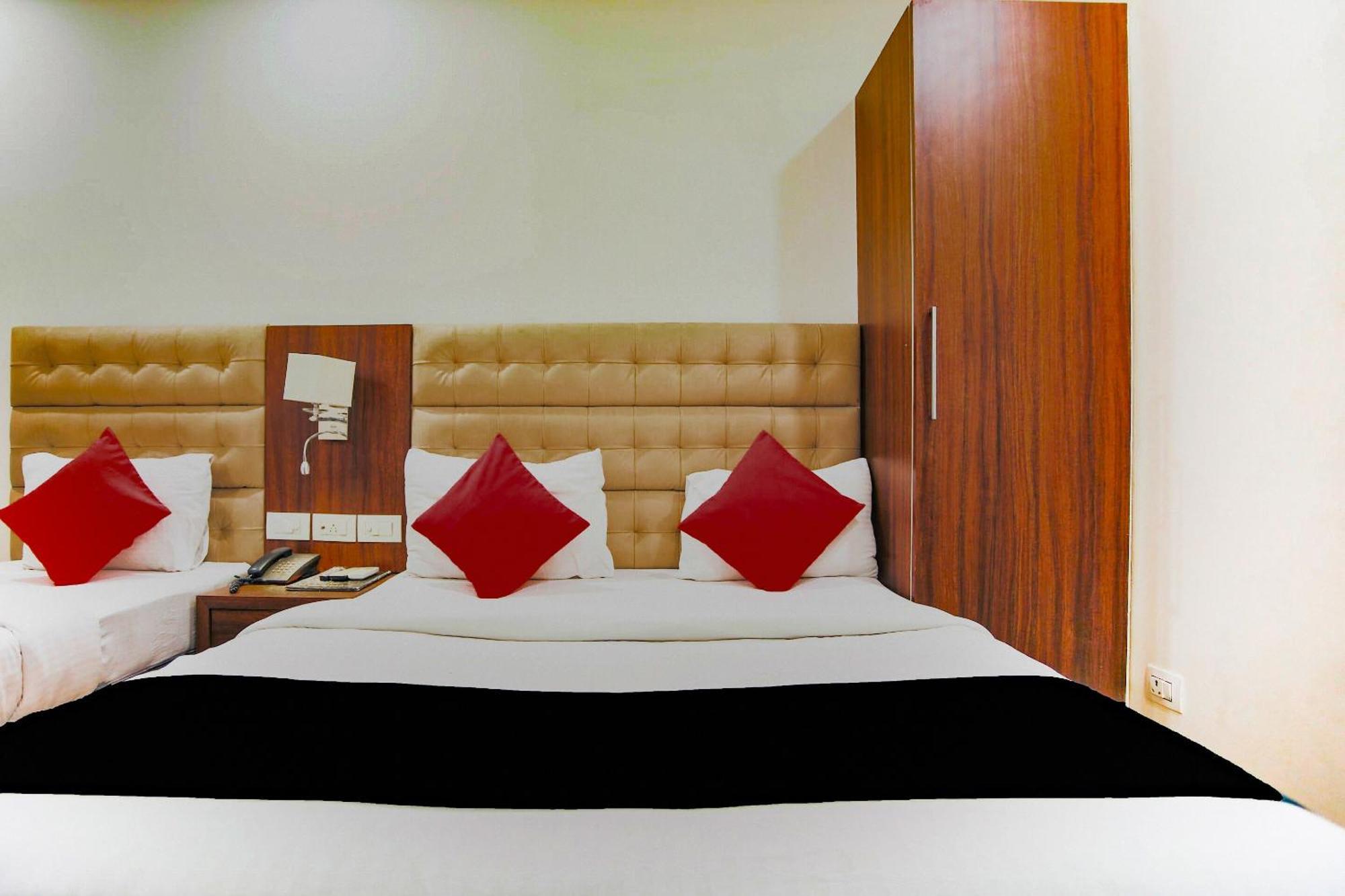 نيودلهي Collection O The Kailash Dev Hotel المظهر الخارجي الصورة