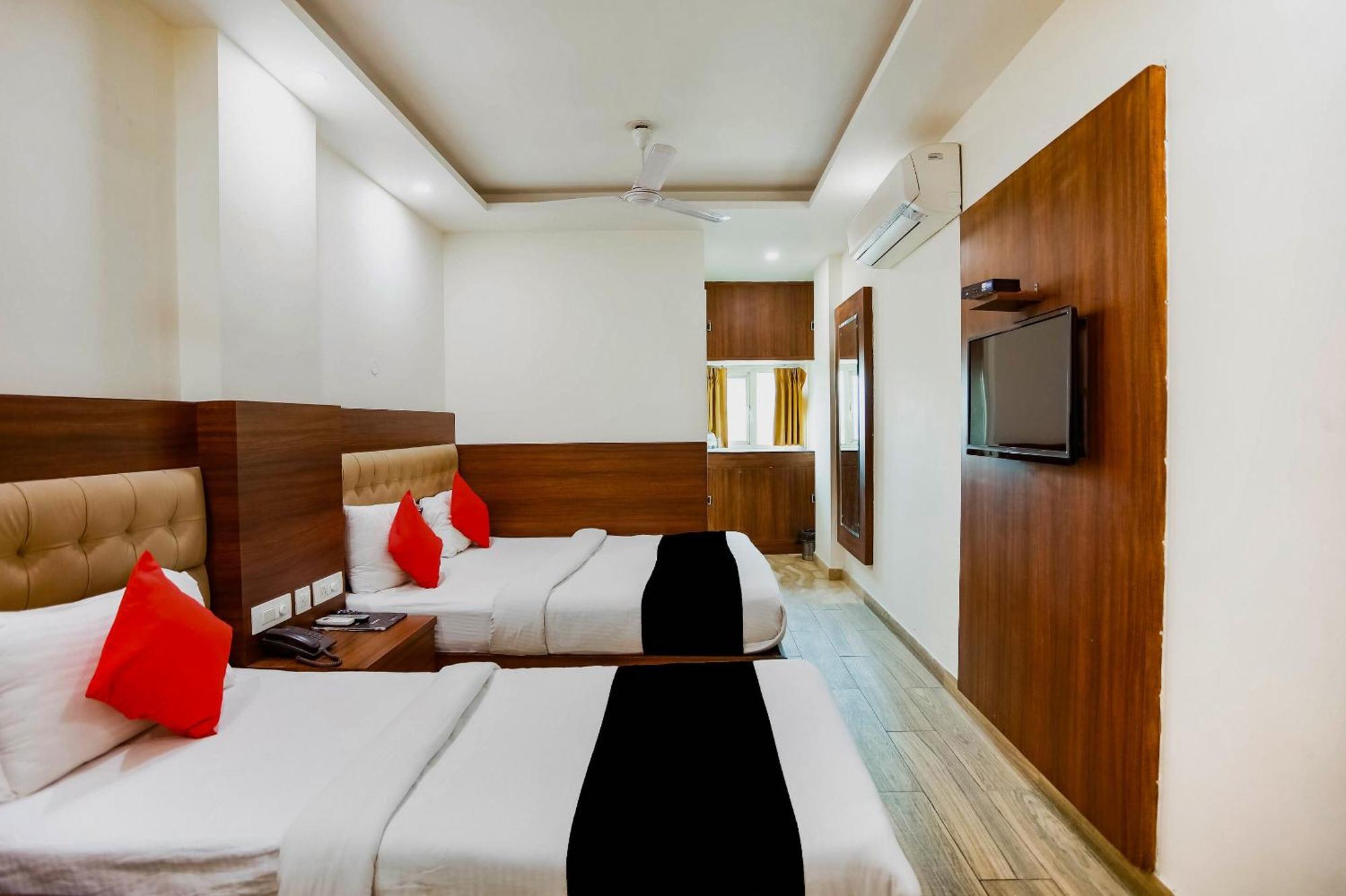 نيودلهي Collection O The Kailash Dev Hotel المظهر الخارجي الصورة