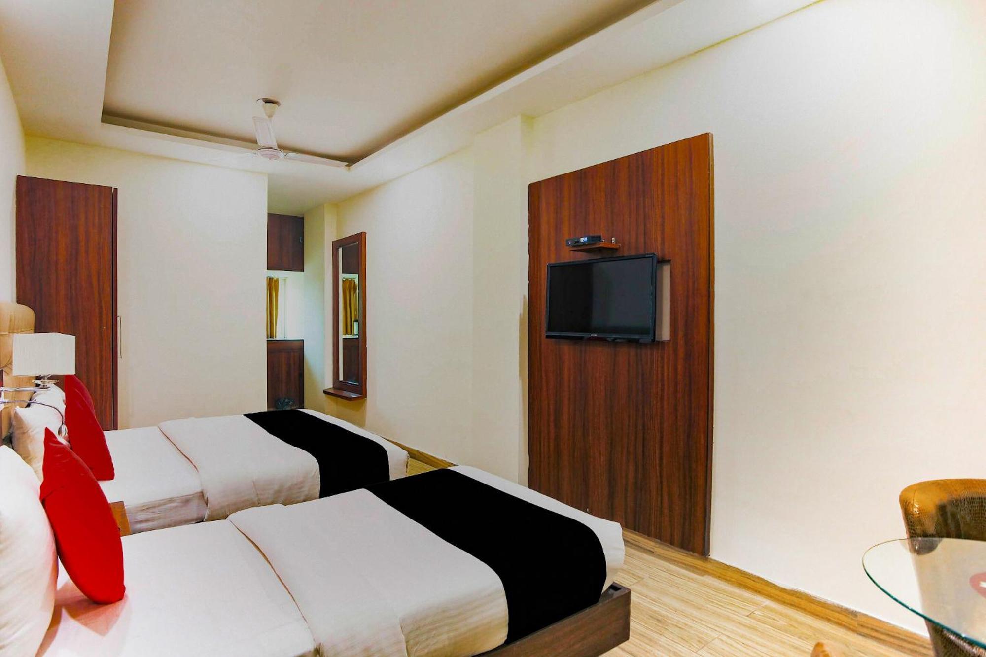 نيودلهي Collection O The Kailash Dev Hotel المظهر الخارجي الصورة